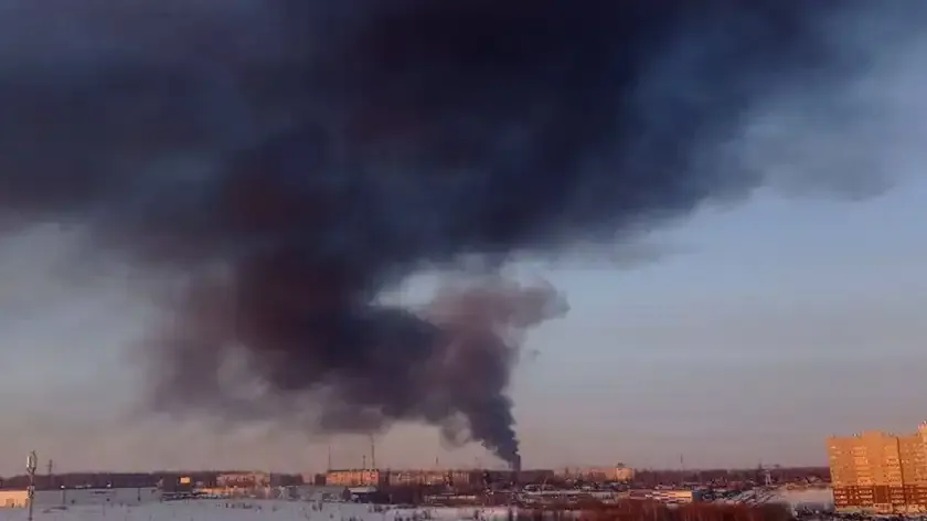 Пожежа на Рязанському НПЗ. Джерело фото: РБК