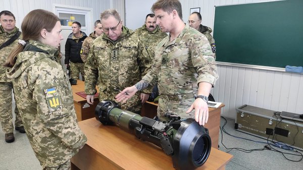 В армії вже вчаться користуватися британською протитанковою зброєю (ФОТО)