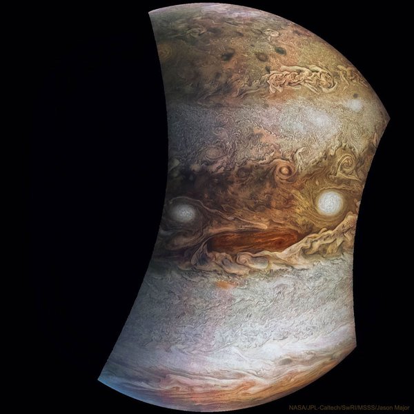 Космічна казочка на ніч: обличчя у стилі Мунка на Юпітері