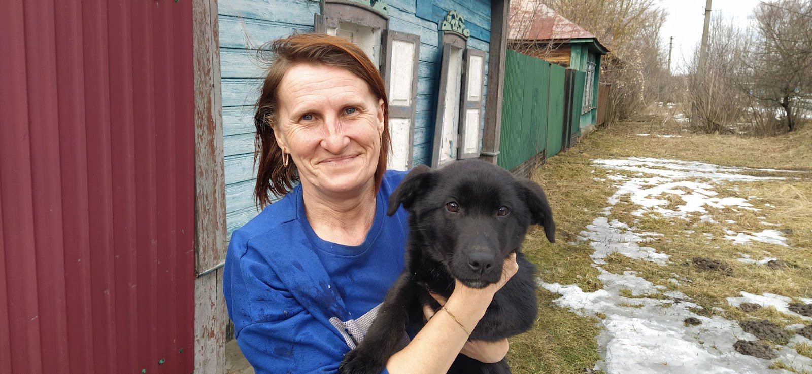 Оксана та її собака Герда живуть майже впритул до українсько-білоруського кордону. Фото автора