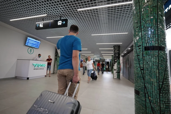 Як виглядає оновлений Центральний автовокзал у Києві (ФОТО)
