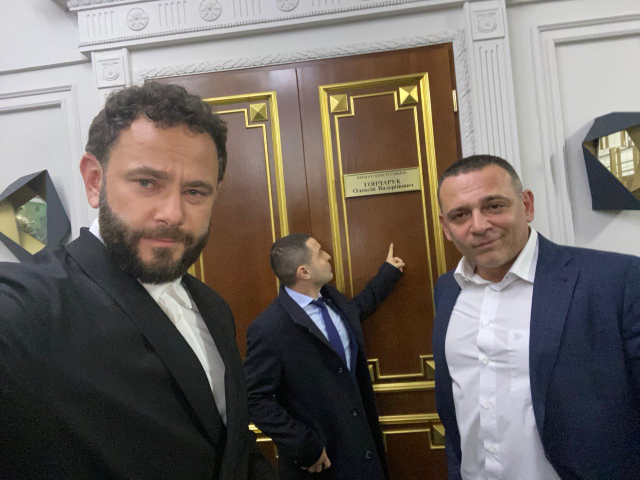 Deputies of the “Servant of the People” faction Oleksandr Dubinsky (pictured left) and Maksym Buzhansky run their Telegram channels and regularly repost each other