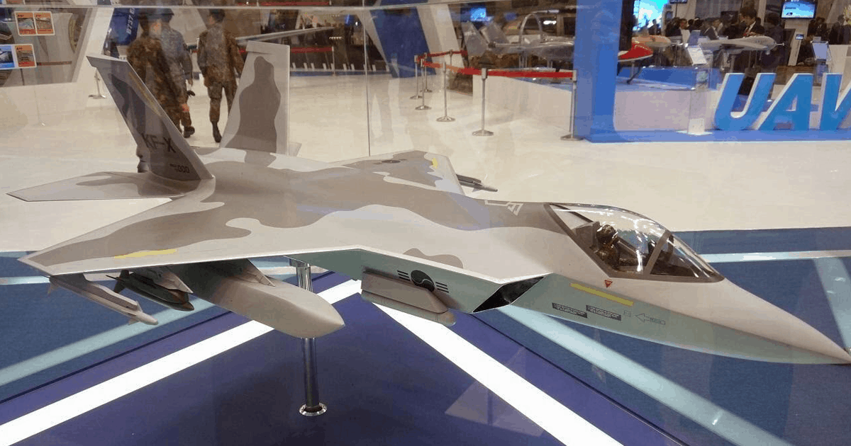 У Кореї представили прототип винищувача KF-X. Макет винищувача KF-X. Фото: ЗМІ Південої Кореї