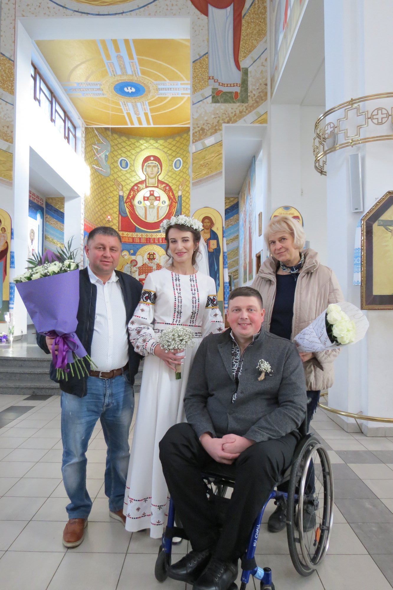 Сергій Тітаренко зі своєю дружиною та близькими