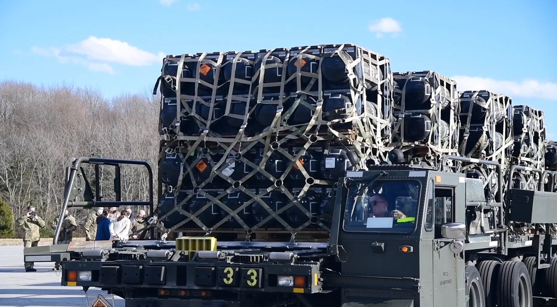 Відправлення військової допомоги зі США до України. Джерело фото: mil.in.ua