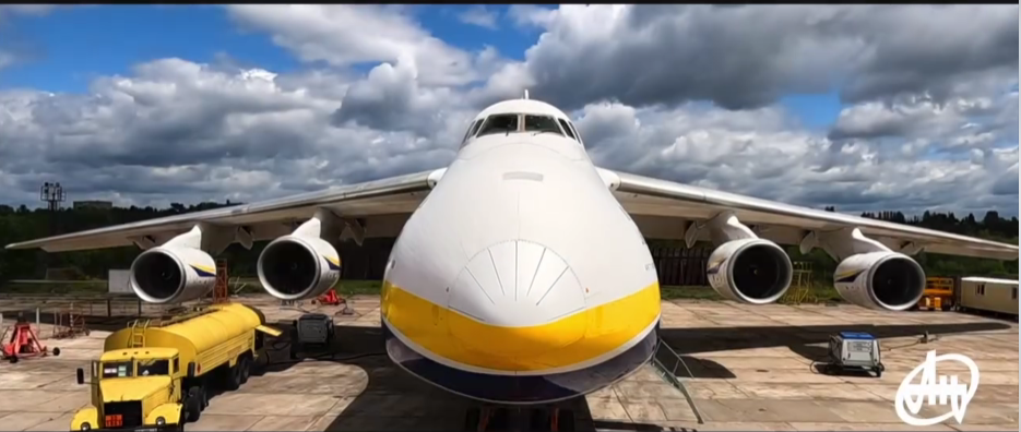 Скриншот з відео