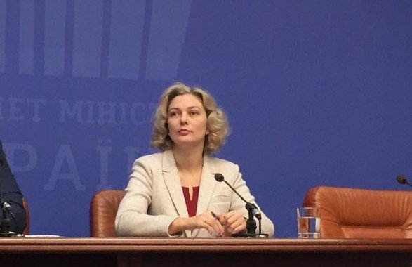 Tetyana-Monahova-Foto-UNN-587x400-587x380.jpg