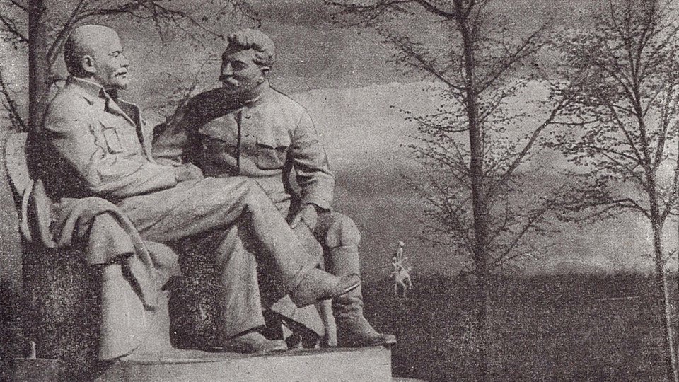 Типаж пам’ятника «Ленін і Сталін у Горках»