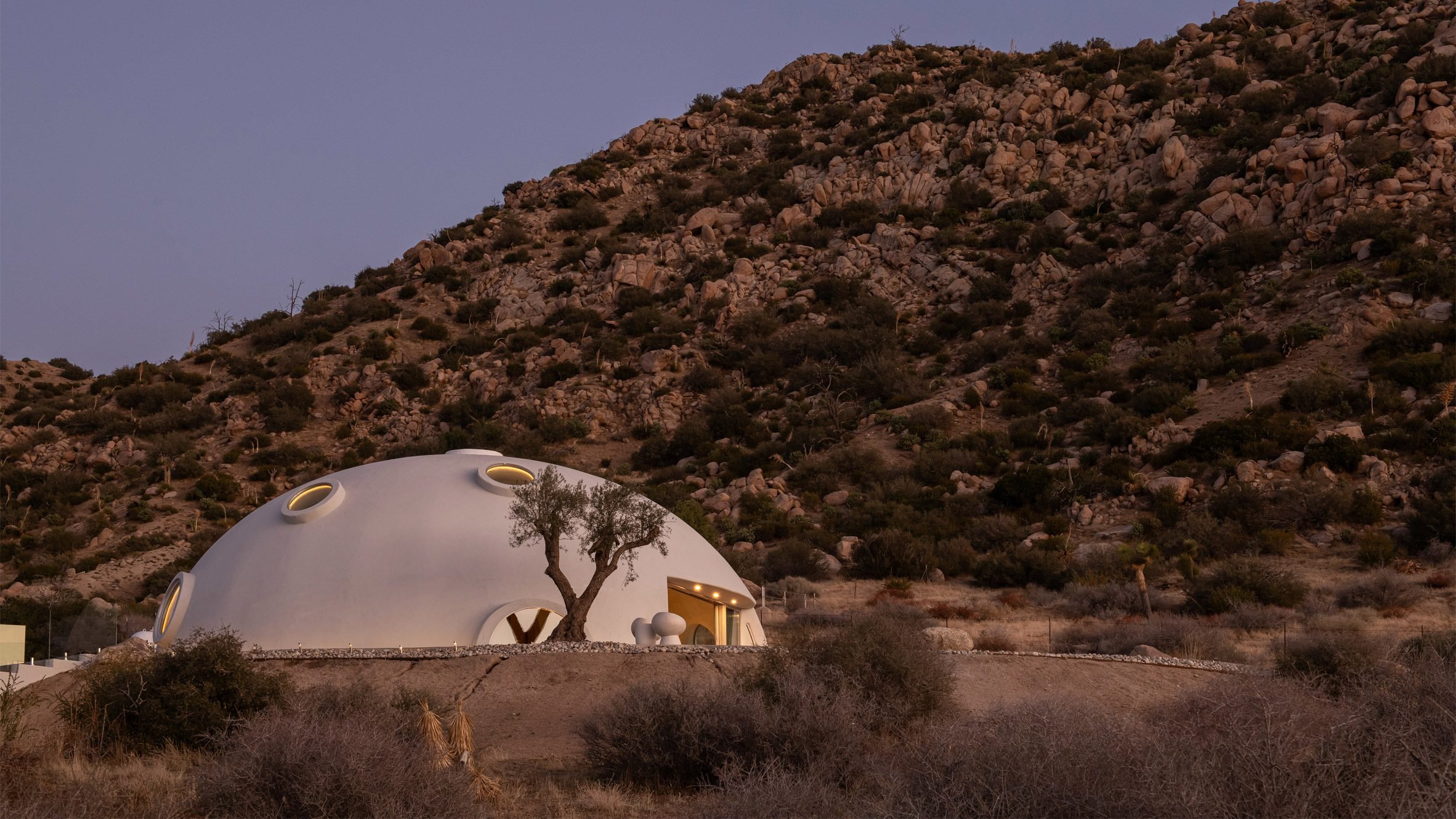 hero-hata-anastasiya-dudik-domed-home