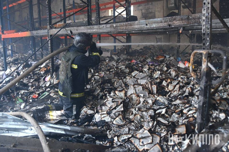 23 травня у Харкові рашисти знищили 50 тисяч книжок