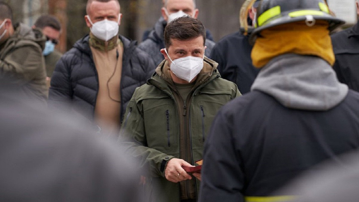 Зеленський під час пожеж на Луганщині, фото УП