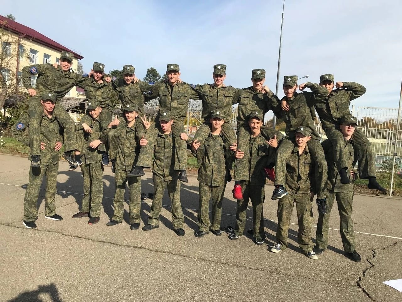 кропоткін кадетський корпус сєдих