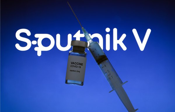 Від вакцин компанії, що хоче виробляти в Україні «Спутнік V», раніше помирали діти